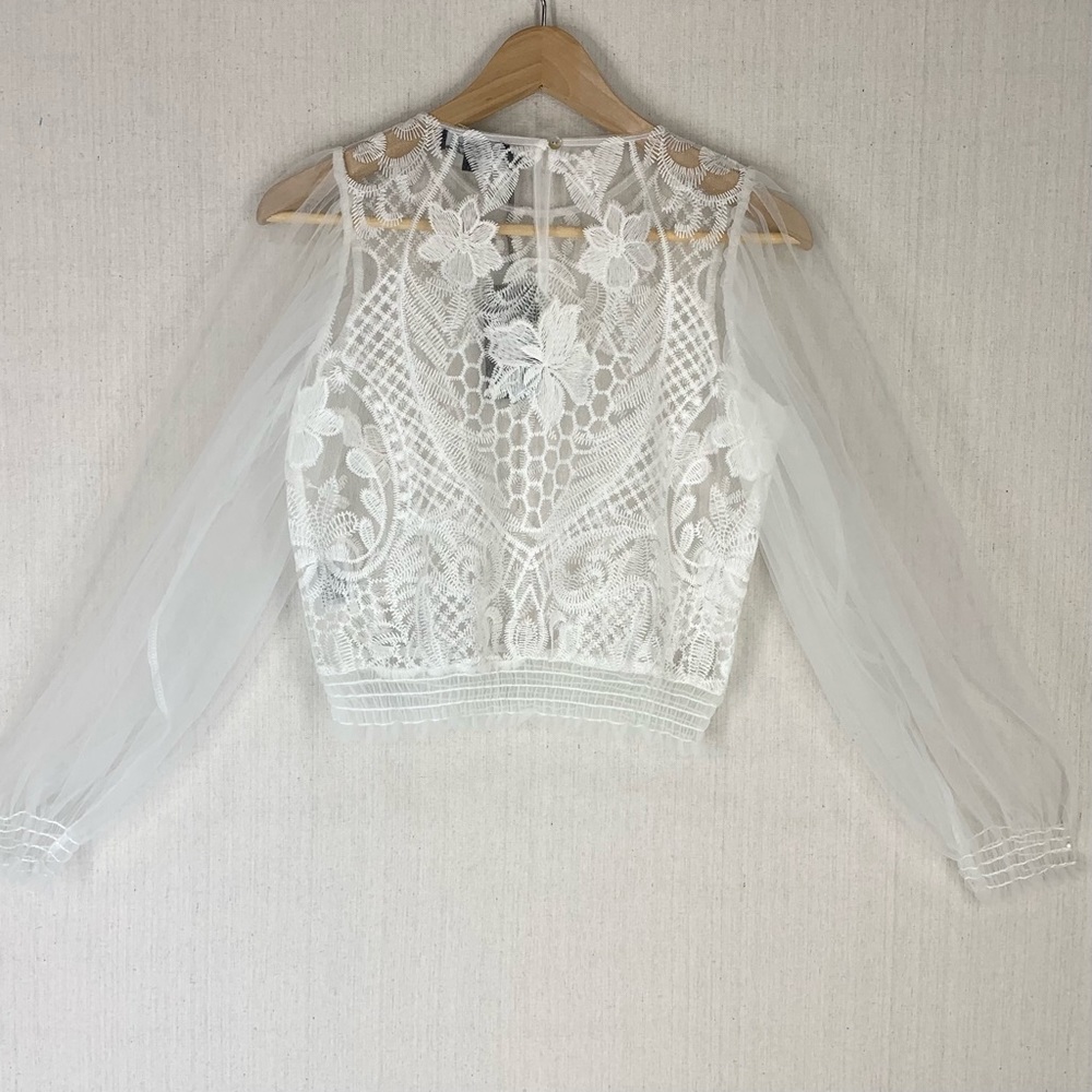 Love‎ University~NWT~Women’s Long Sleeve Sheer Top w/ Appliques~White~Sz S - Picture 10 of 15